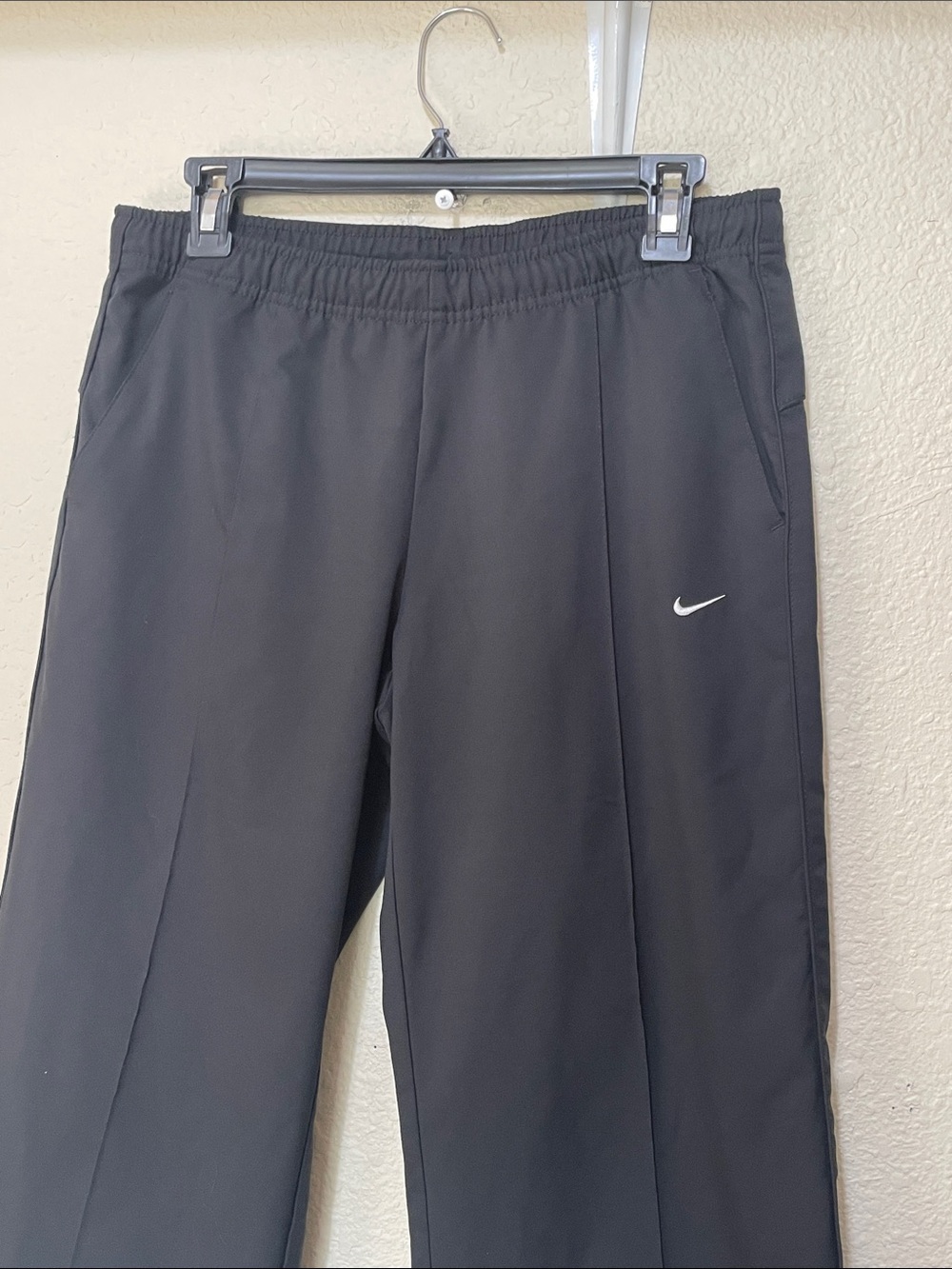 Nike Women's Black Track Capri Length Pants. Good Condition. Size M. - Picture 3 of 6